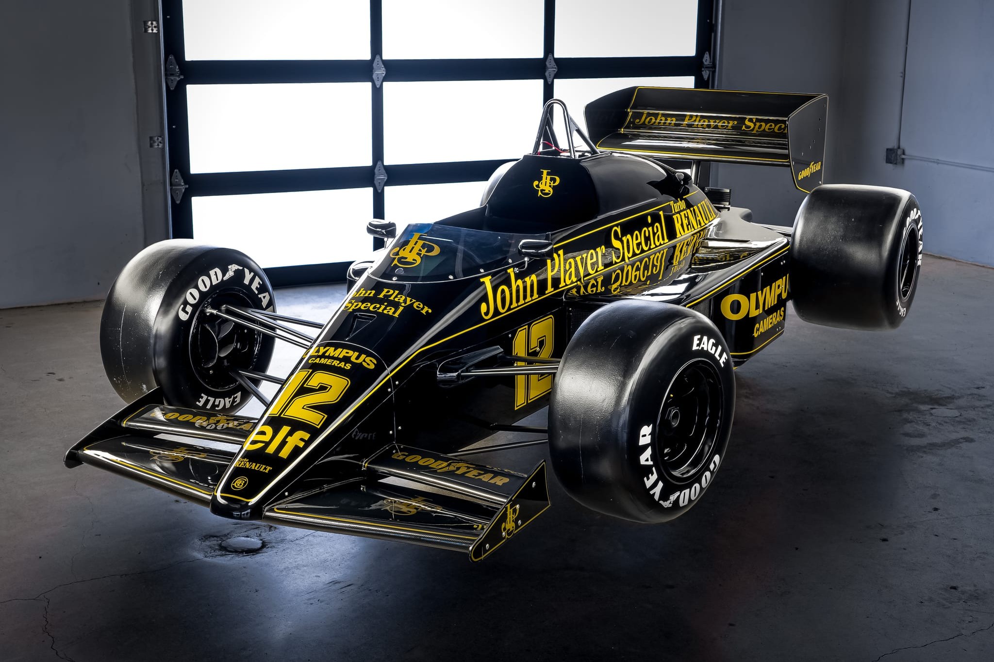 1:1 Scale Lotus 97T Display Model