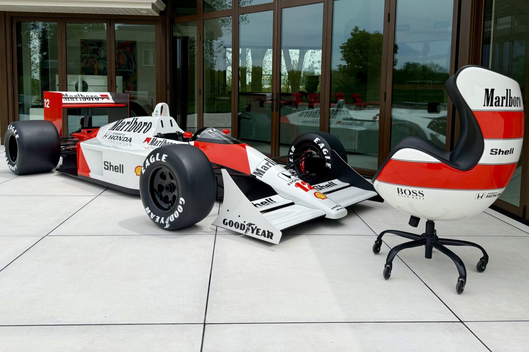 1:1 Scale McLaren MP4/4 Display Model & McLaren Marlboro-Style Livery Chair