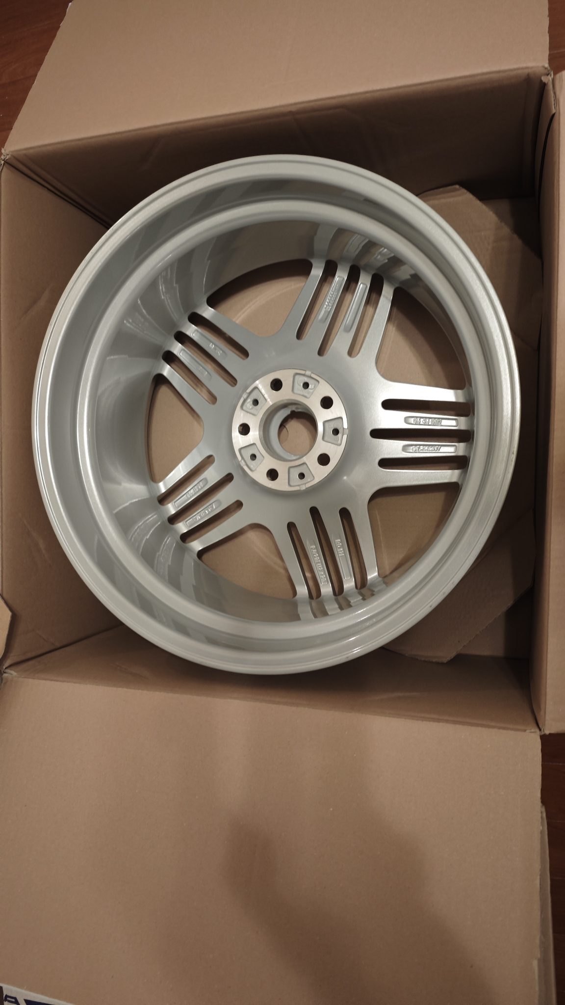 20×9″ and 20×10″ Alpina Dynamic Wheels by BBS - Image 2