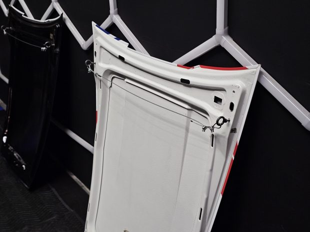 Pair of Porsche 911 Display Hoods - Image 4