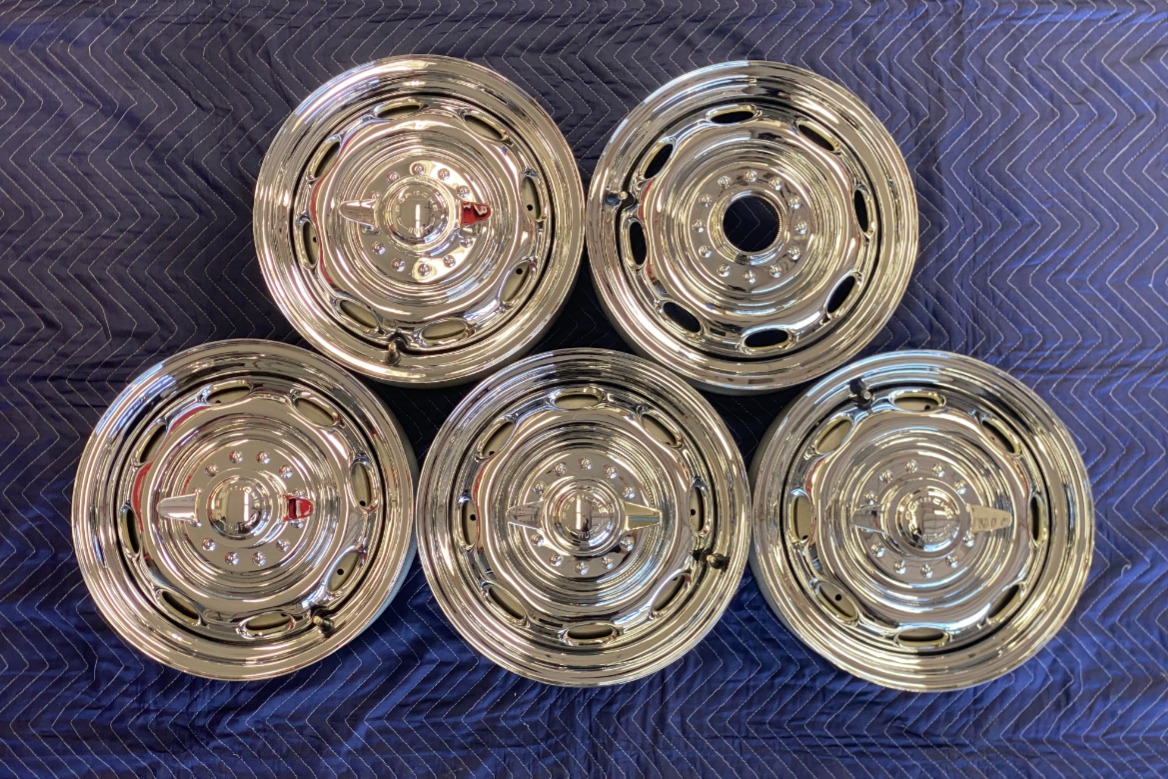 15×4.5″ Rudge Knock-Off Wheels and Brake Drums for Porsche 356