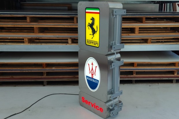 Double-Sided Illuminated Ferrari and Maserati Service Sign - Image 6