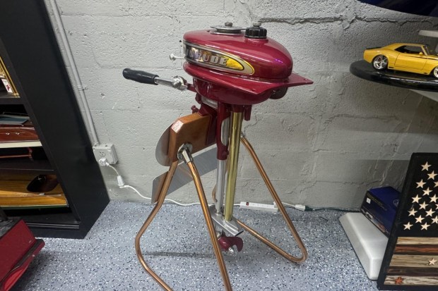 1937 Evinrude Sportsman Outboard - Image 6