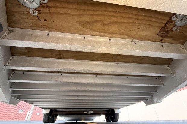 2000 Featherlite 4926 24′ Enclosed Trailer - Image 5