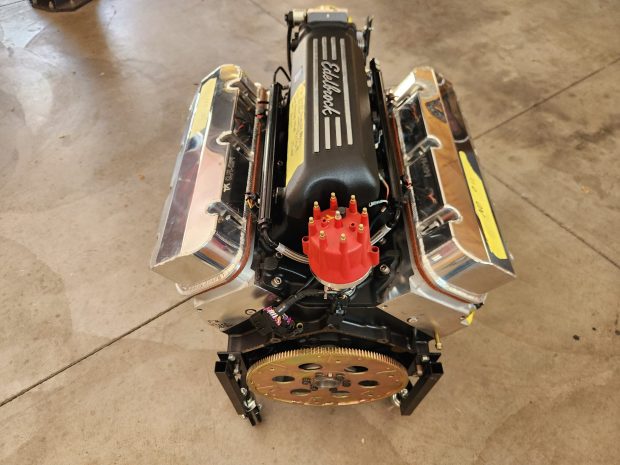Fuel-Injected 572ci Big-Block Chevrolet V8 Engine - Image 7