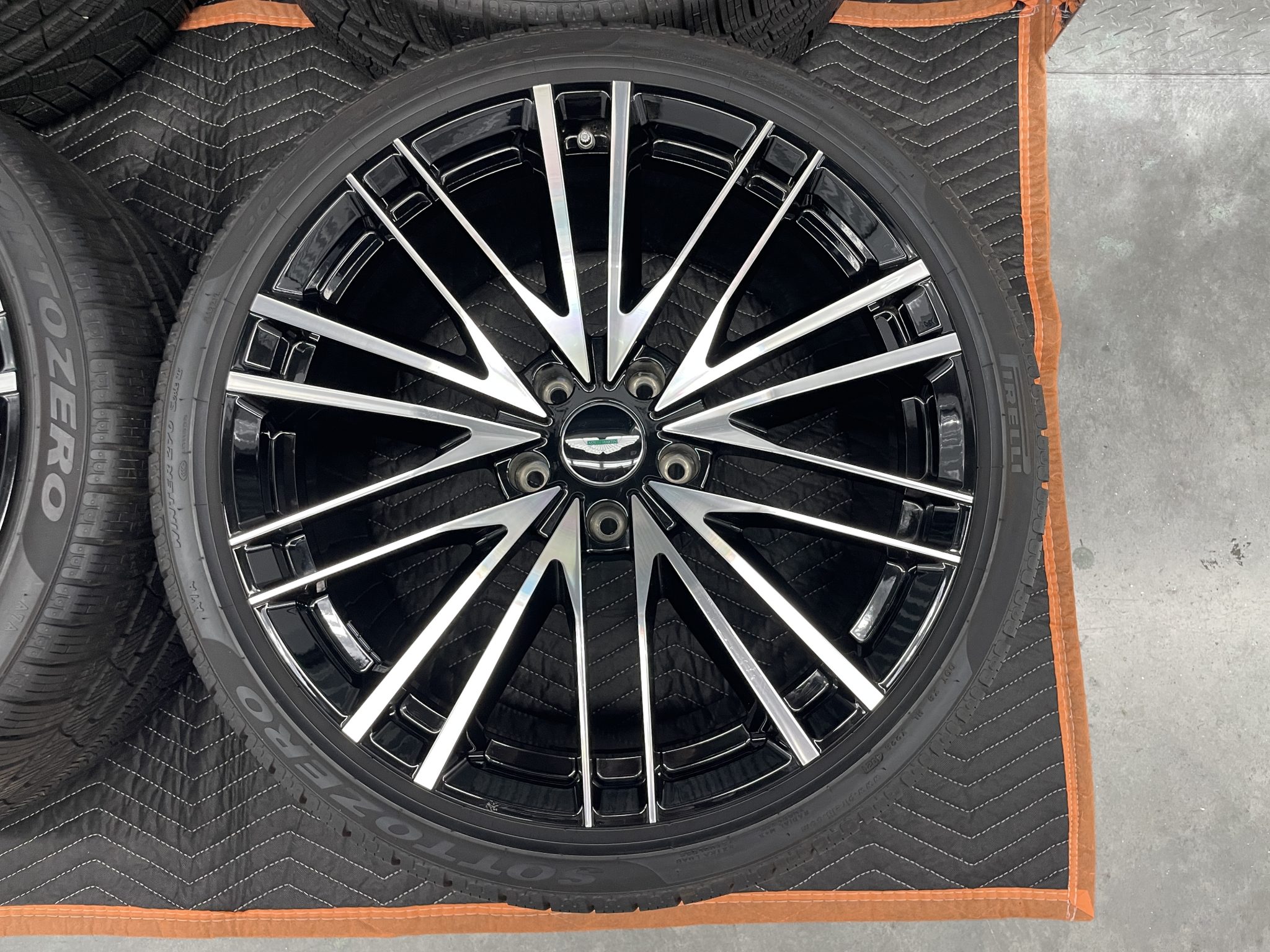 21″ Aston Martin DBS Superleggera Wheels - Image 2