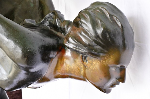 Rolls-Royce “Spirit of Ecstasy” Statue - Image 4