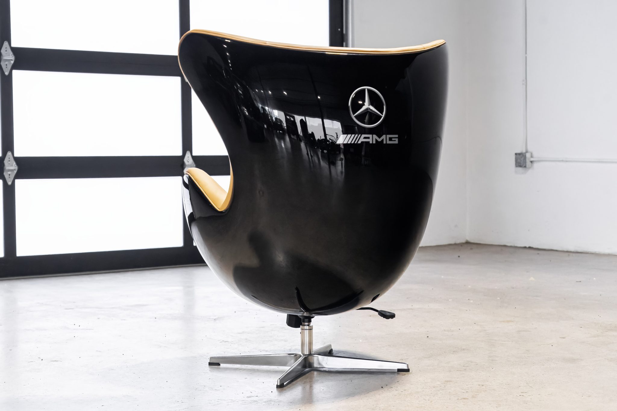 Mercedes-Benz AMG–Livery Chair - Image 3