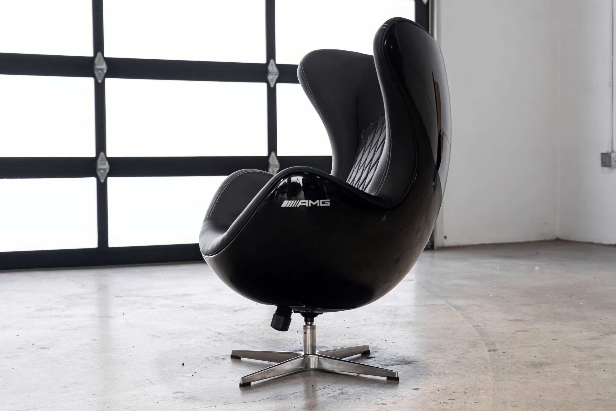 Mercedes-Benz AMG–Livery Chair - Image 4