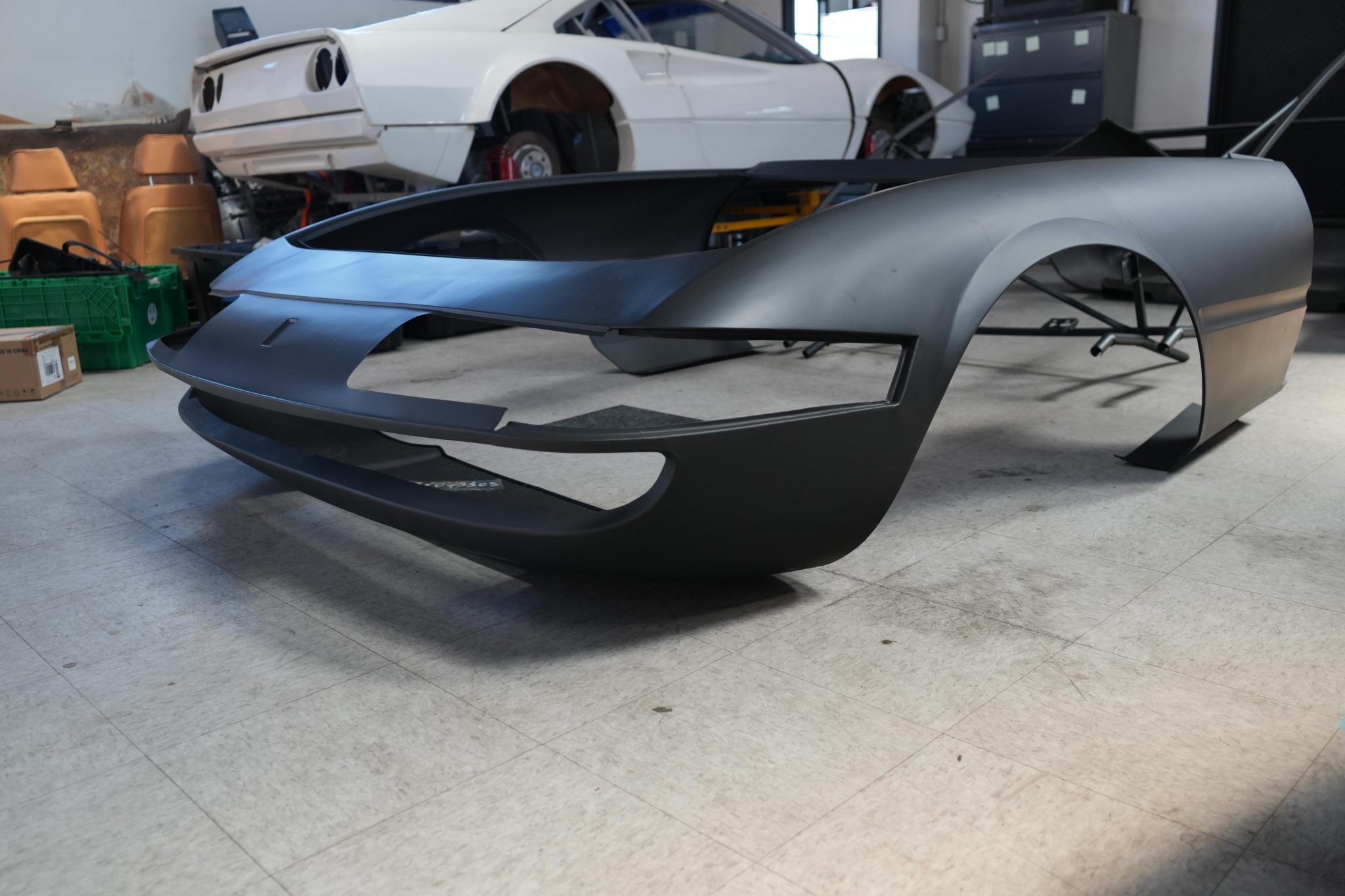 Ferrari 365 GTB/4 Daytona Factory Body Panels & Support Frame - Image 2