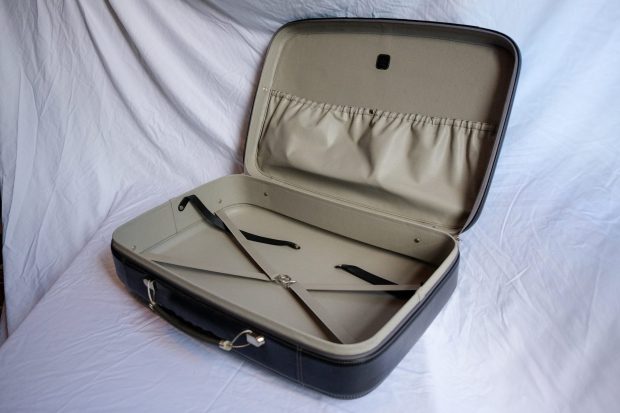 Ferrari 360 Challenge Stradale Luggage by Schedoni - Image 5