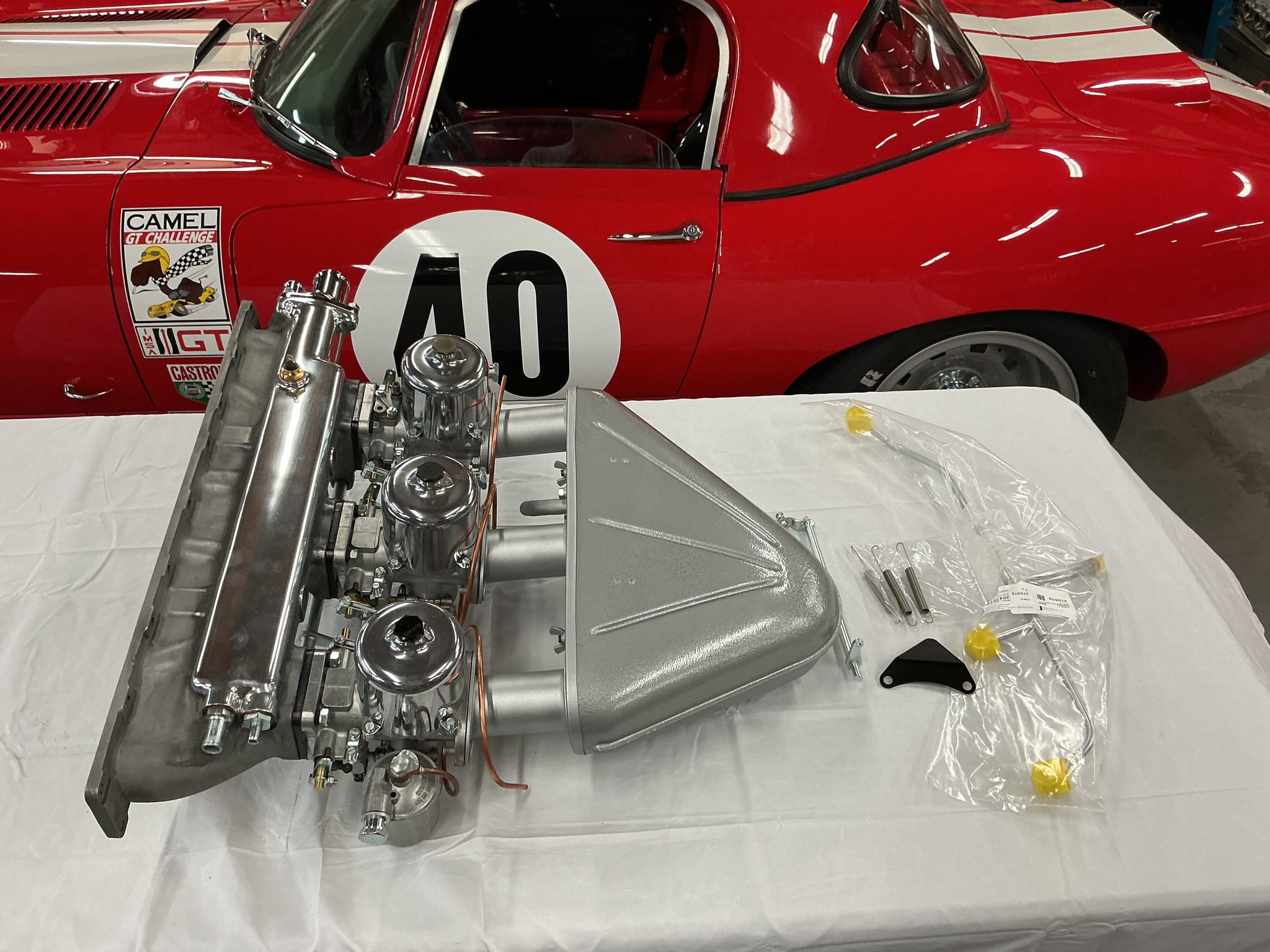Three S.U. Carburetors and Intake Manifold for Jaguar - Image 3