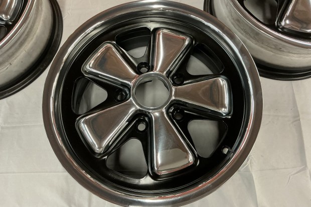 15×6″ Fuchs Wheels for Porsche - Image 4