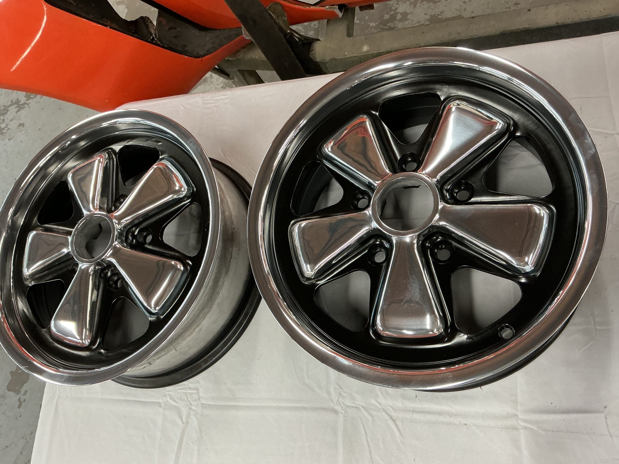 15×6″ Fuchs Wheels for Porsche - Image 2