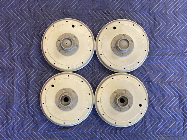 15×4.5″ Rudge Knock-Off Wheels and Brake Drums for Porsche 356 - Image 4