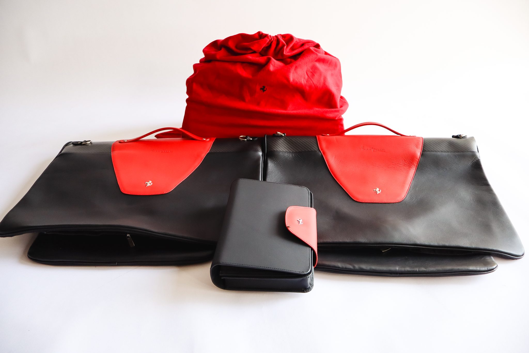Three-Piece Ferrari Enzo Luggage Set - Image 2