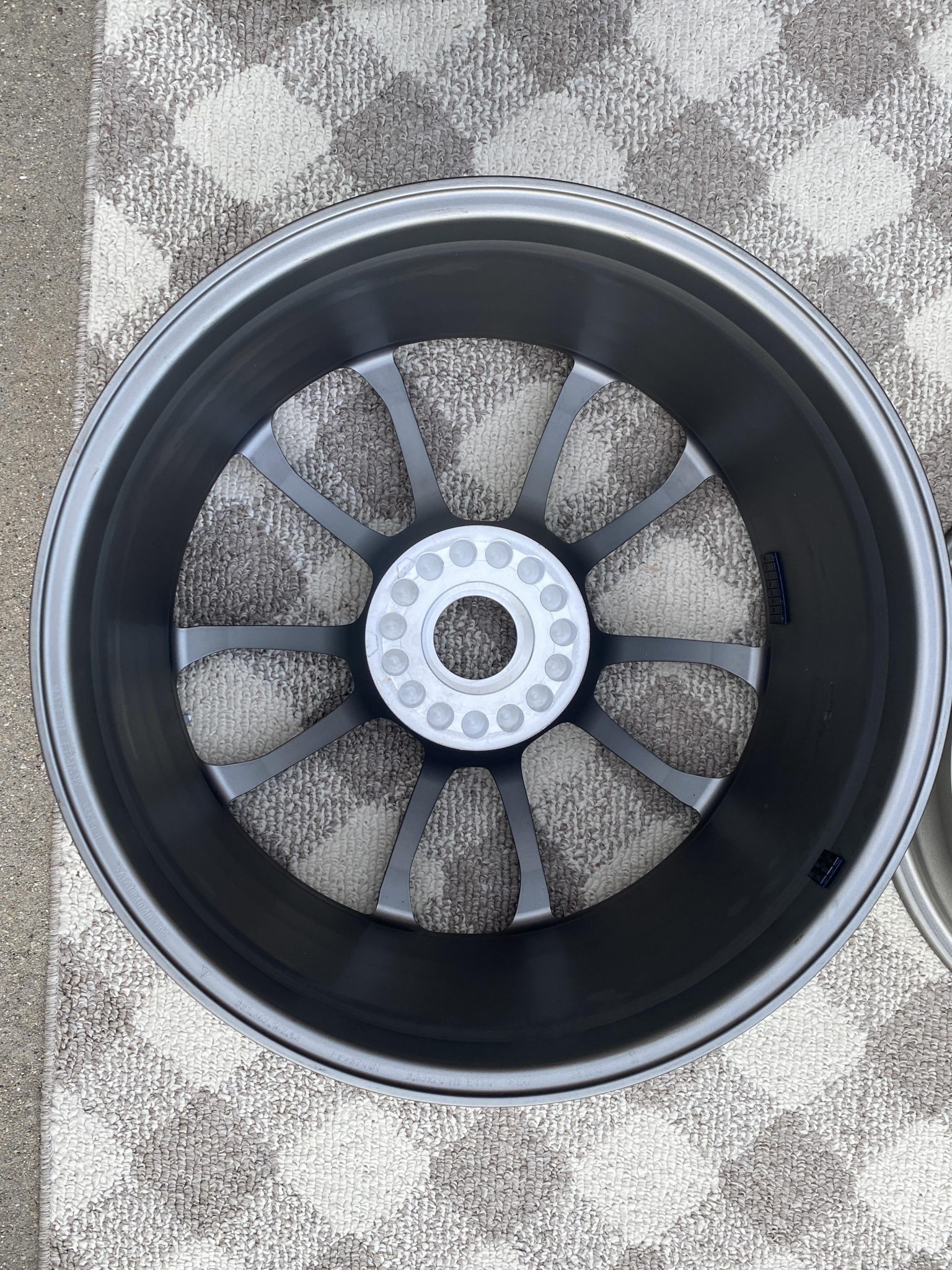 20×9.5″ and 21×12.5″ Wheels for Porsche 911 GT2 RS - Image 2