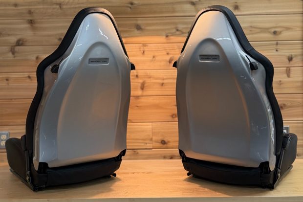 Waldemar 993 Sport Seats - Image 4