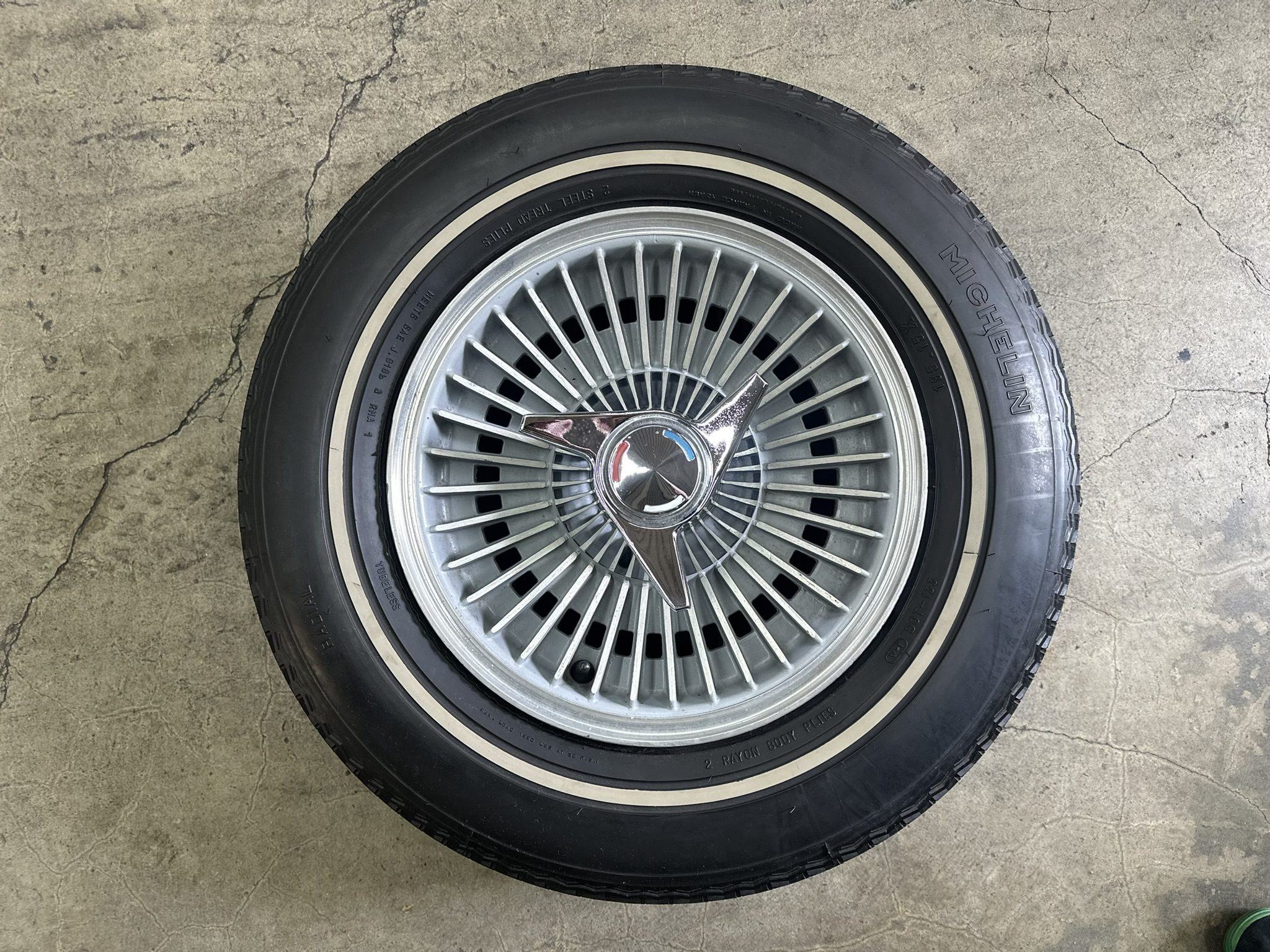 Kelsey-Hayes Knock-Off Wheels for Chevrolet Corvette - Image 4