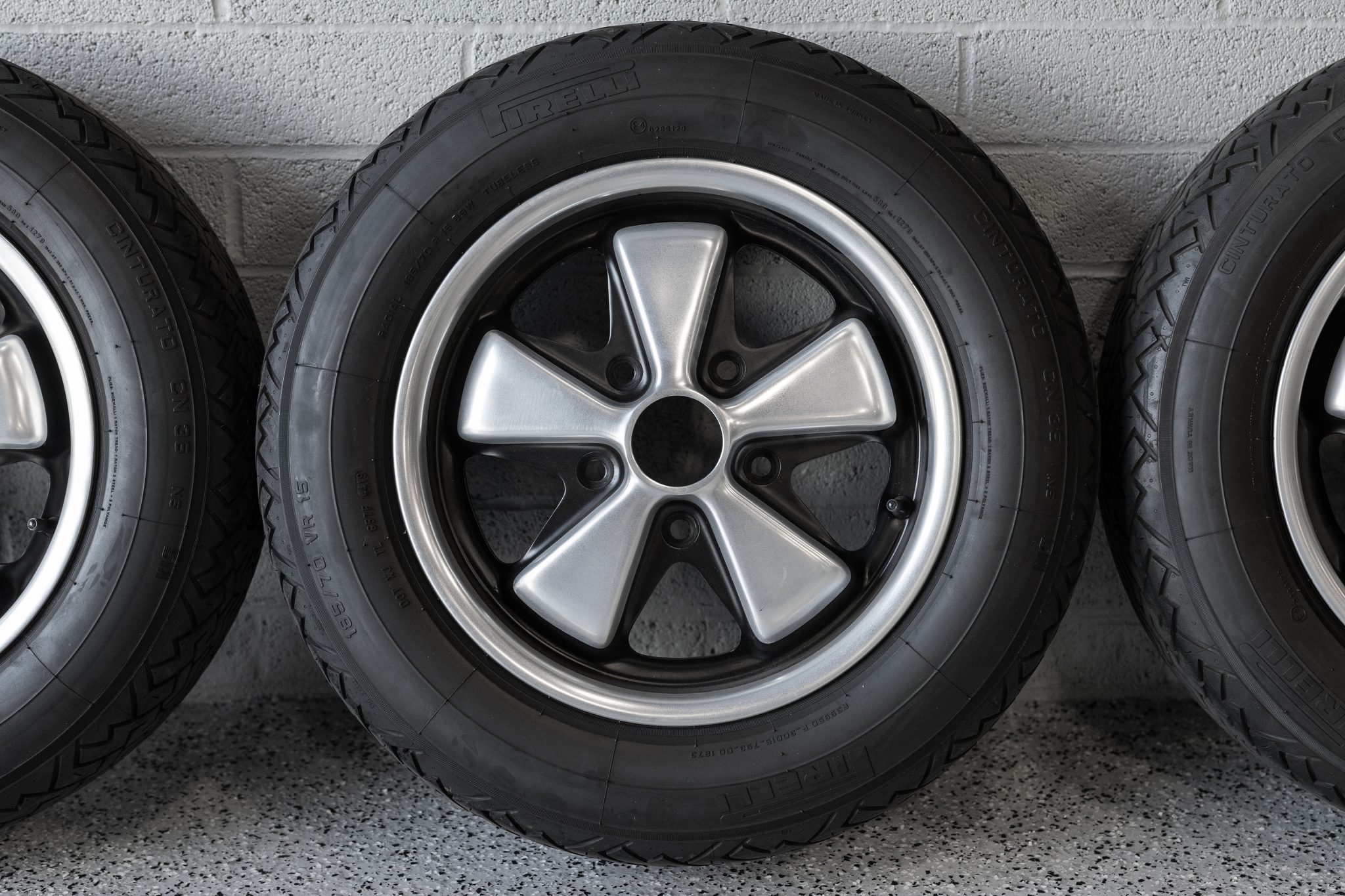 15×6″ Fuchs Deep Six Wheels for Porsche - Image 2