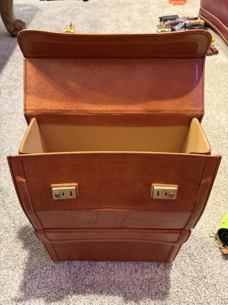 Five-Piece Ferrari 348 Luggage Set by Schedoni - Image 5
