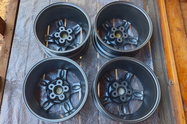 16×8″ Wheels for Nissan R32 Skyline GT-R - Image 4