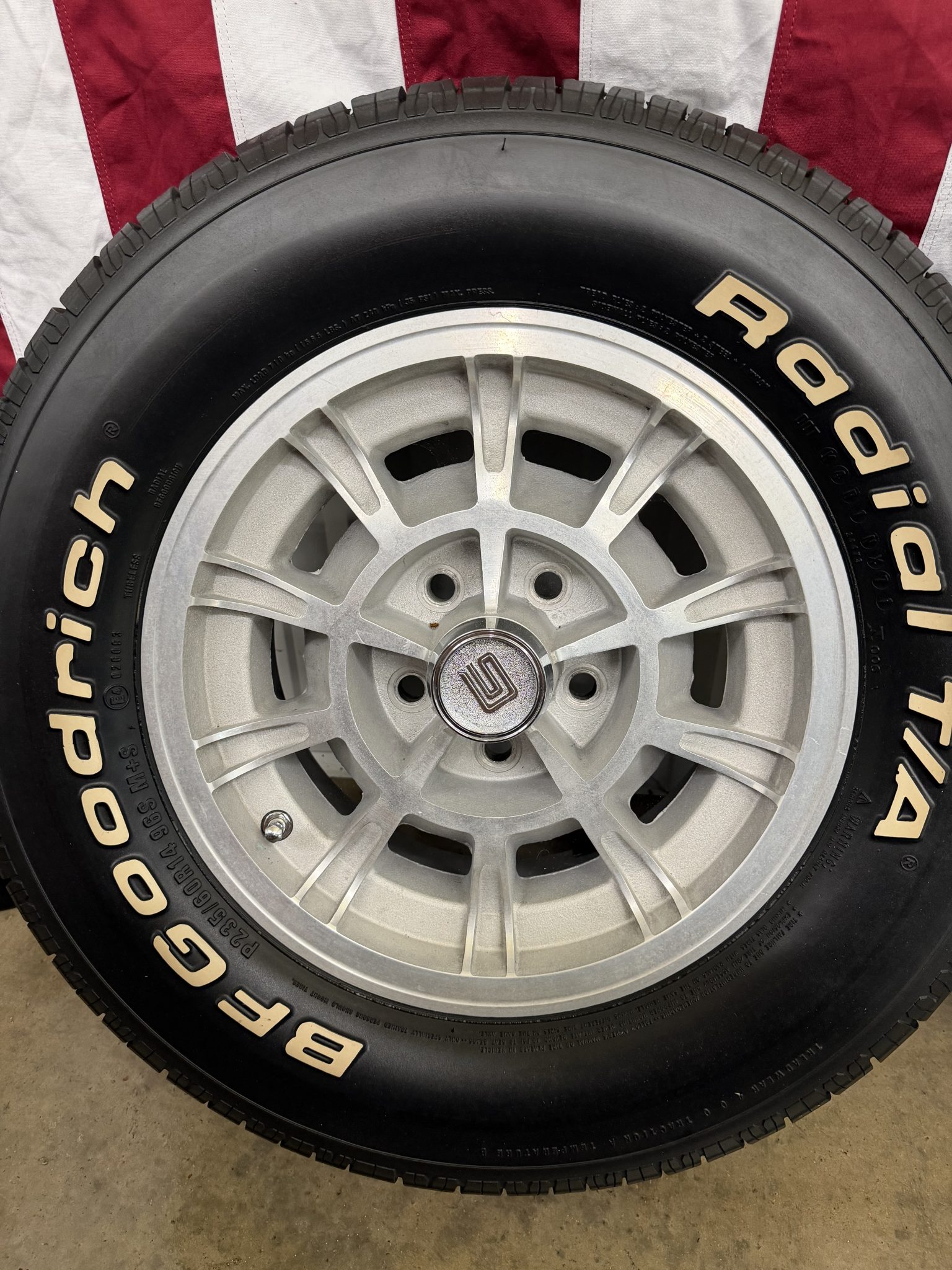 14×6.5″ 10-Spoke Wheels for Shelby Mustang GT350 - Image 2