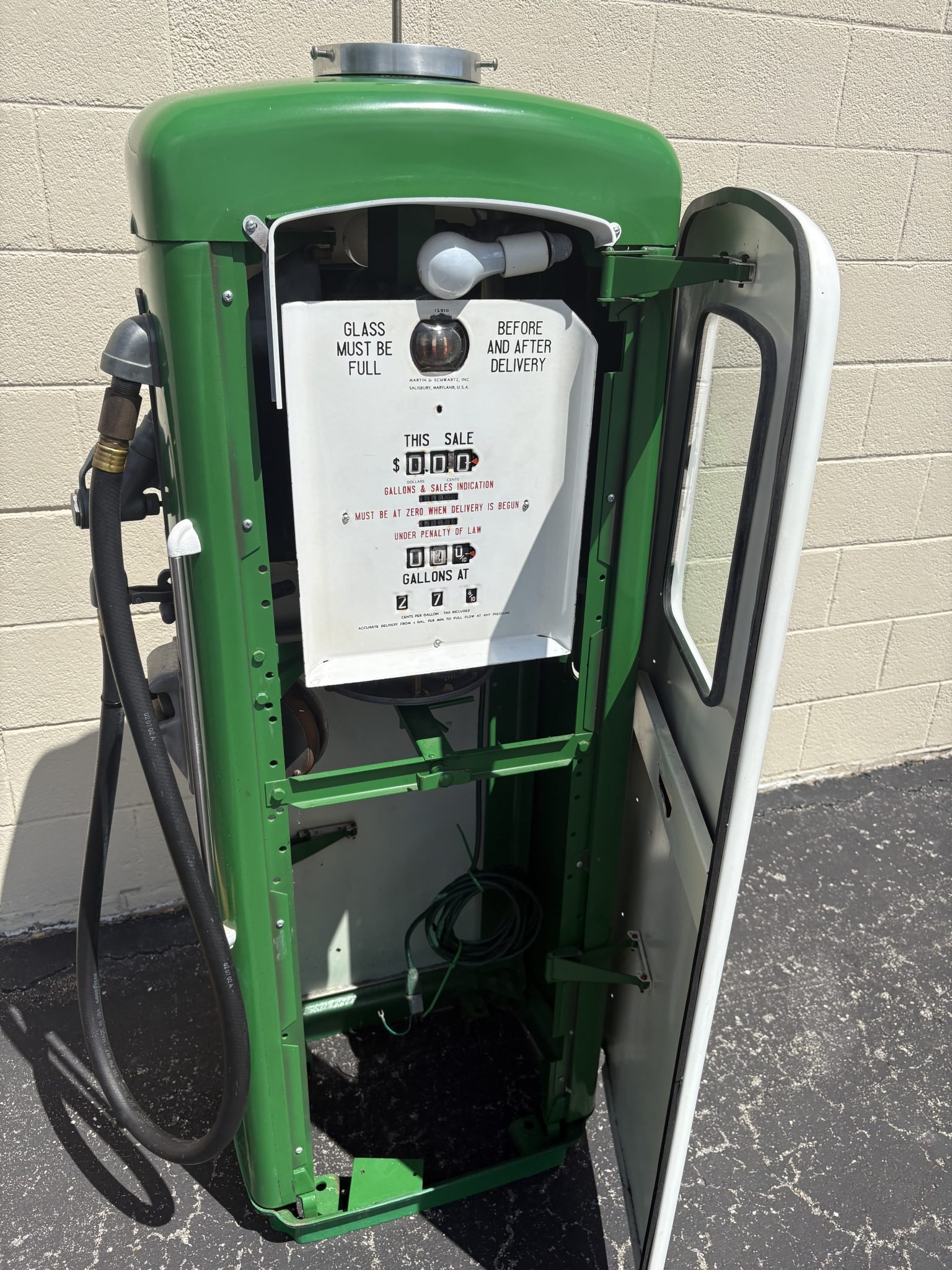 Sinclair-Branded Martin & Schwartz Gas Pump - Image 3