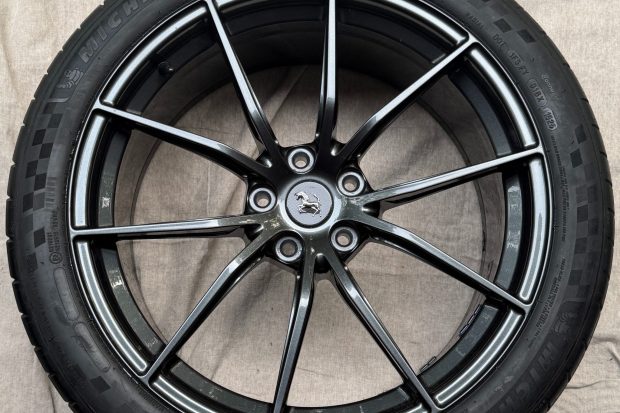 20×10″ and 20×11.5″ Factory Forged Ferrari 812 Wheels - Image 6