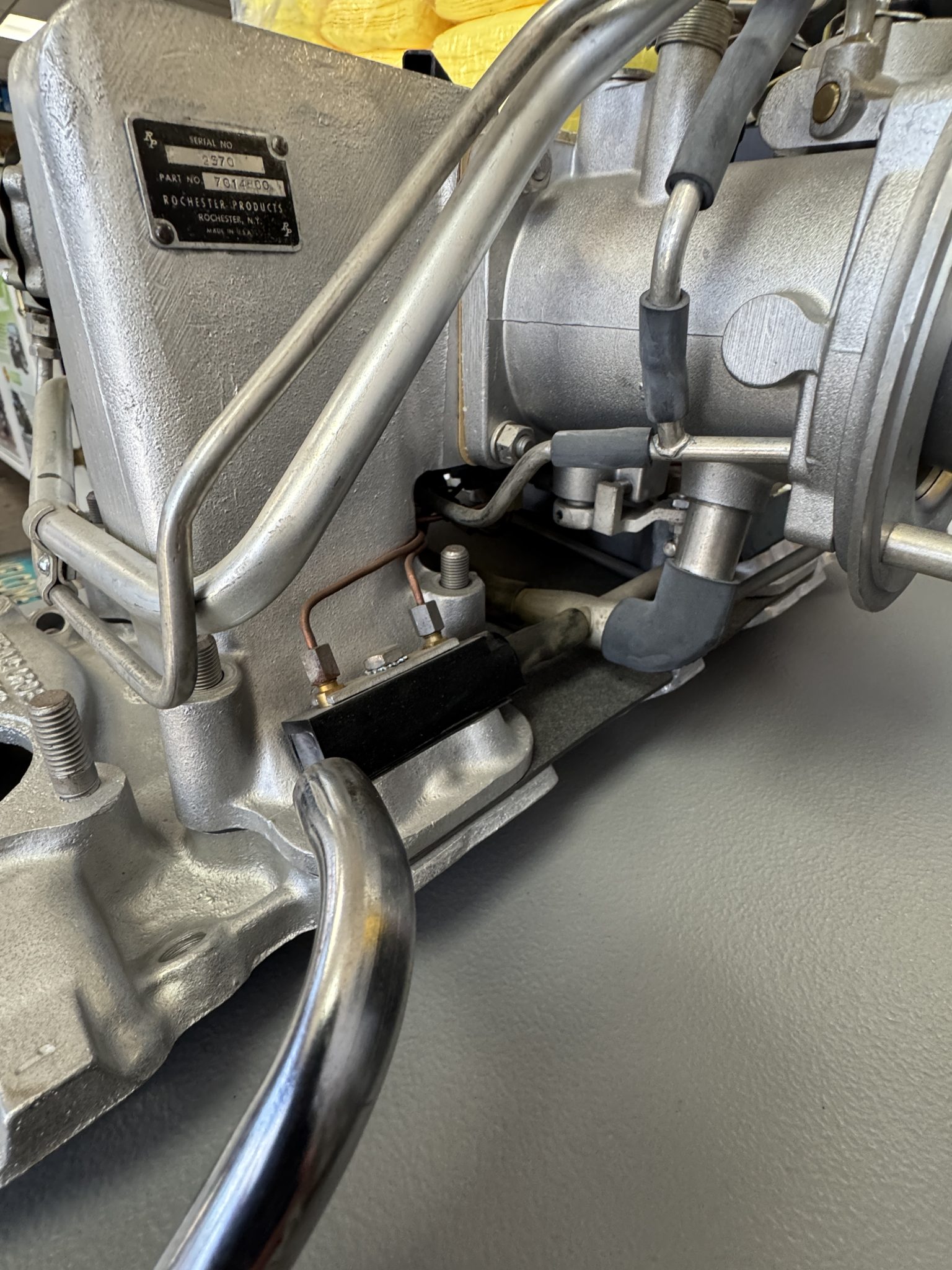 Rochester Fuel Injection System for Chevrolet Corvette - Image 2