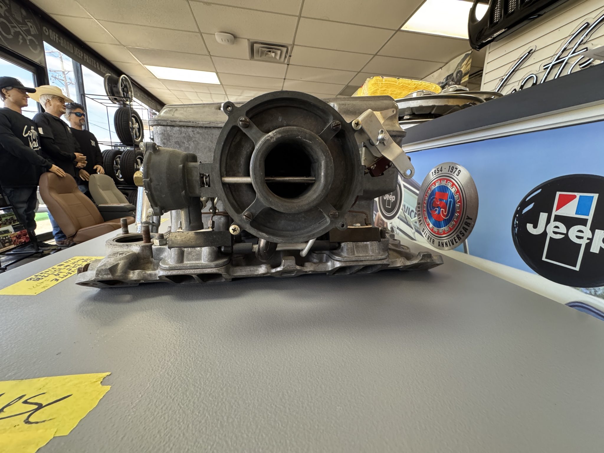 Rochester Fuel Injection System for Chevrolet Corvette - Image 3