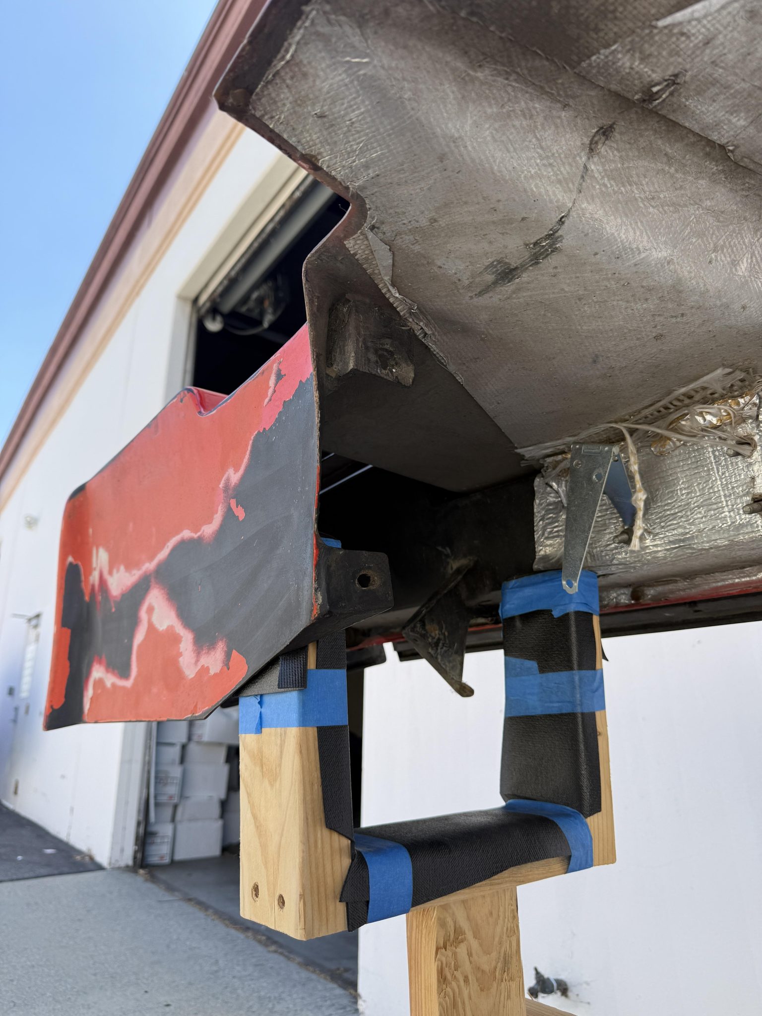 Ferrari F40 Rear Bumper - Image 3