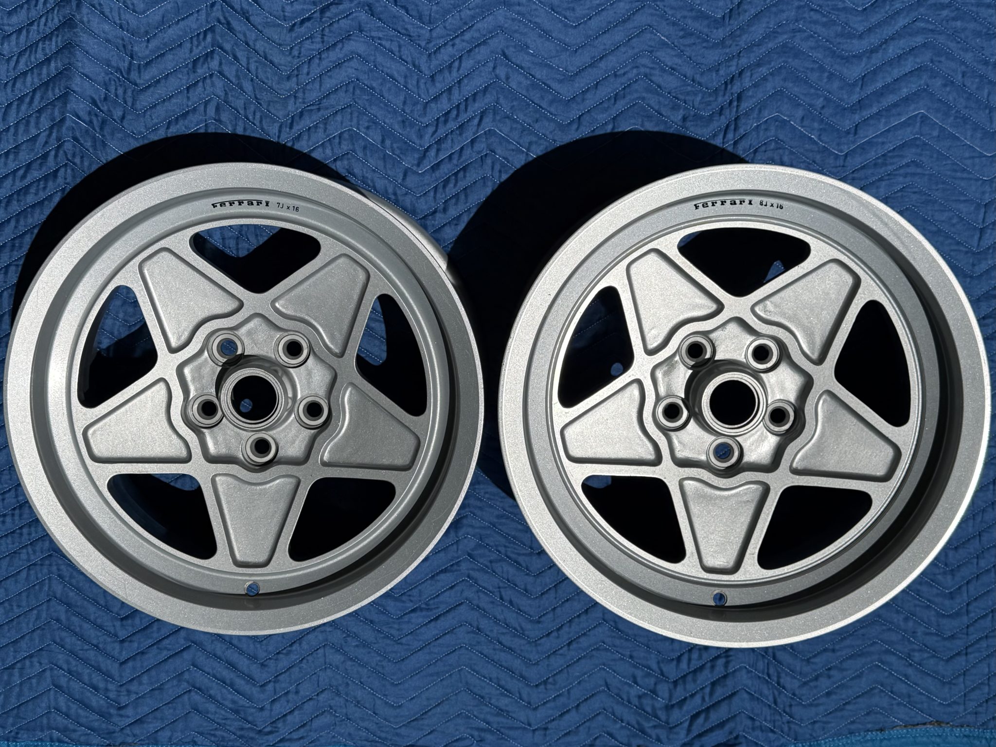 16×7″ and 16×8″ Cromodora Wheels for Ferrari 308 Quattrovalvole - Image 4