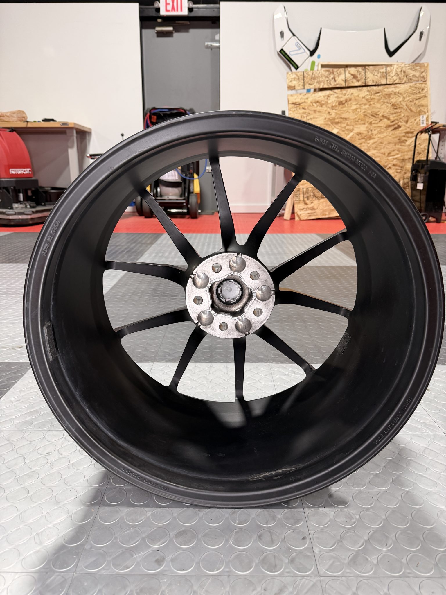 20×10″ and 20×11.5″ Factory Forged Ferrari 812 Wheels - Image 2