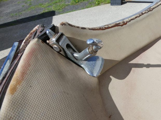 Jaguar XKE Series I/II Removable Hardtop - Image 3