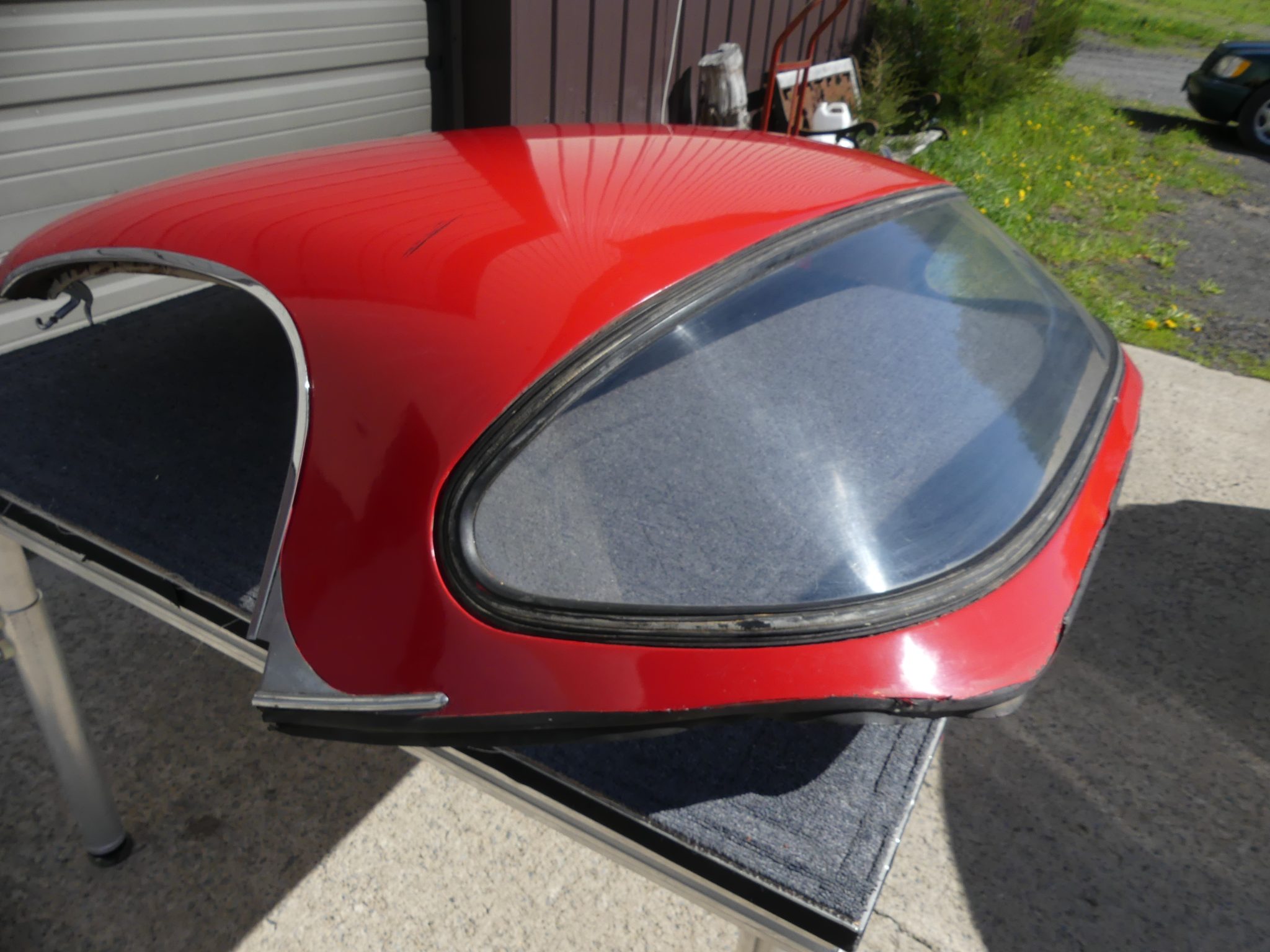 Jaguar XKE Series I/II Removable Hardtop - Image 2