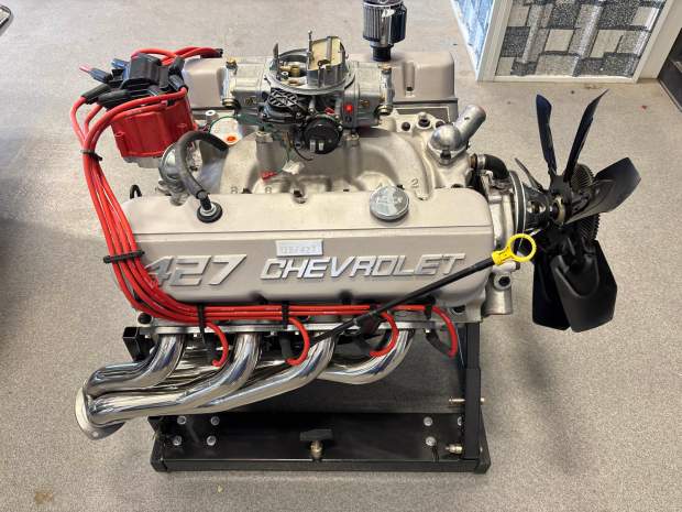 GM Performance Parts Anniversary Edition Chevrolet 427 Crate Engine - Image 6