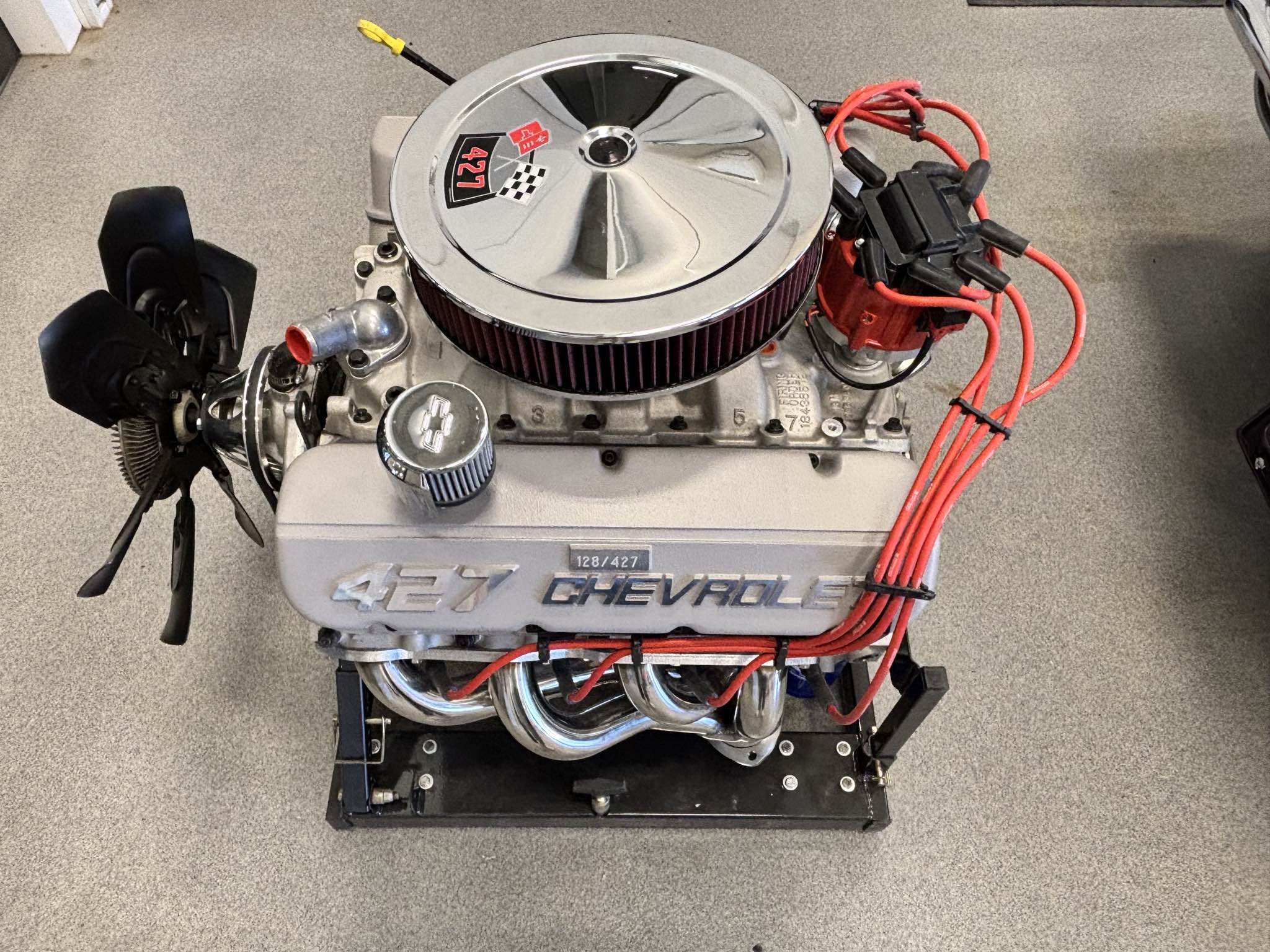 GM Performance Parts Anniversary Edition Chevrolet 427 Crate Engine - Image 2