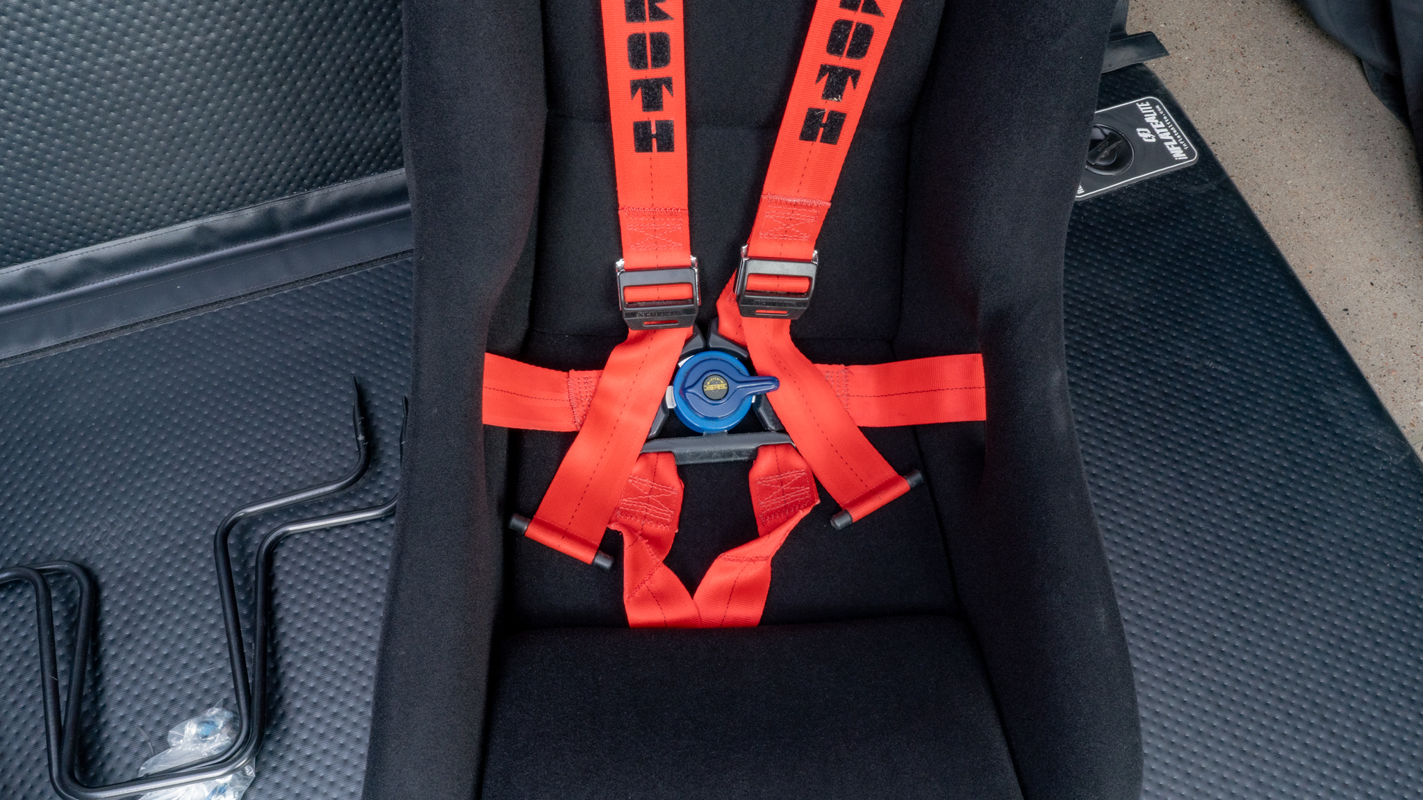 Recaro Profischale GF-UP 964 Cup Seats - Image 3