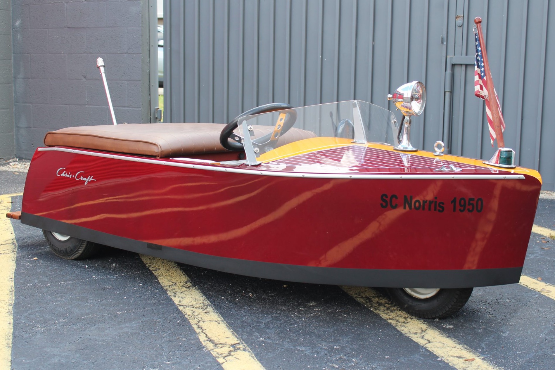 Chris-Craft–Style Electric Golf Cart