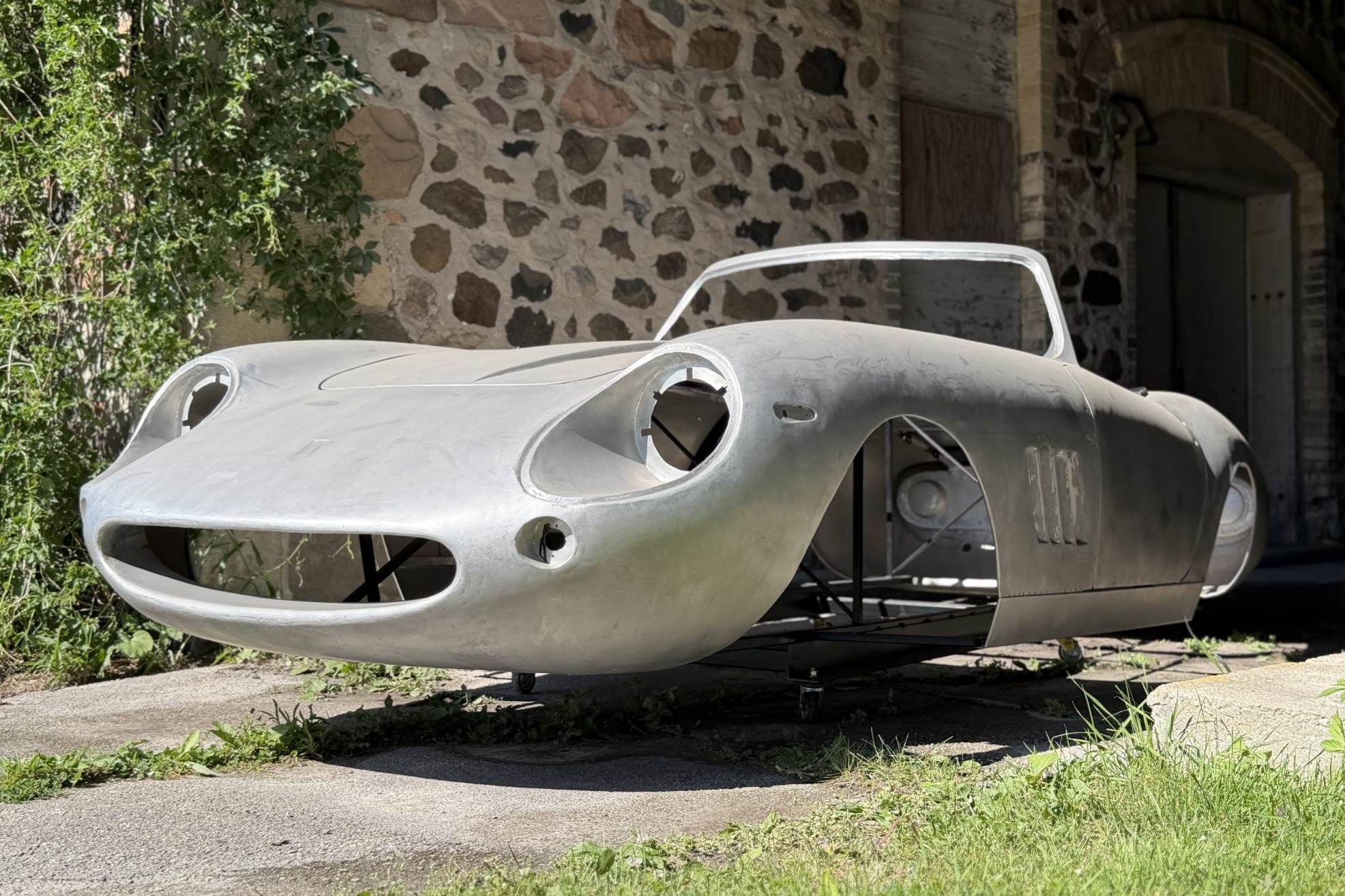 Ferrari 275 GTB/4S “N.A.R.T.” Spyder-Style Body