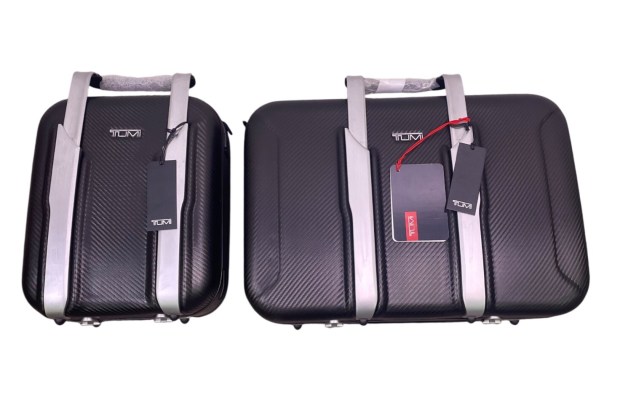 Two-Piece Lexus LFA Luggage Set by Tumi - Image 6