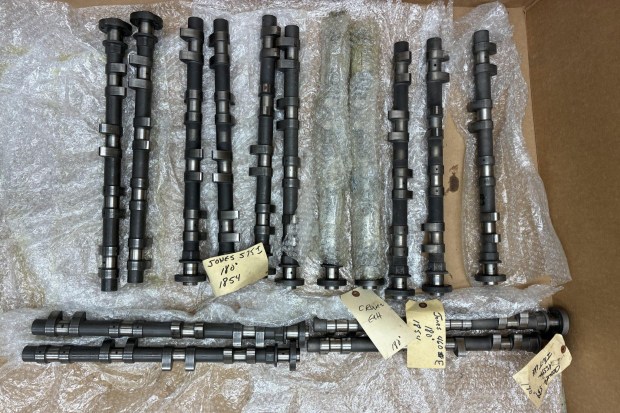 Indy Racing League Engine & Parts - Image 5