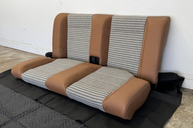 Recaro SRD Seats and Interior Trim for BMW E30 M3 - Image 6