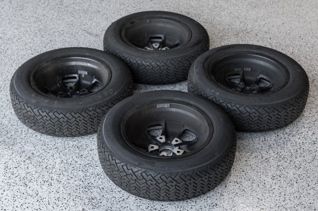 15×6″ Fuchs Deep Six Wheels for Porsche - Image 4