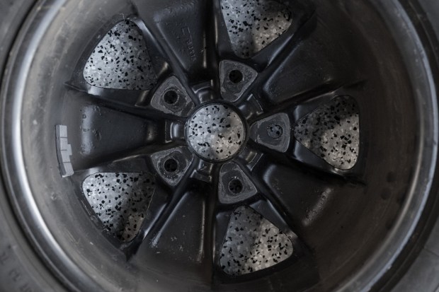 15×6″ Fuchs Deep Six Wheels for Porsche - Image 3