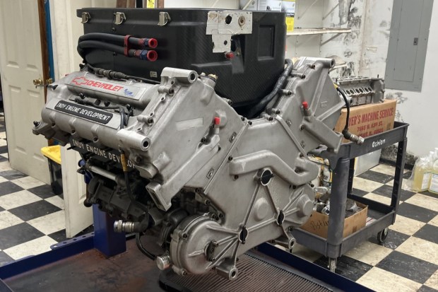 Indy Racing League Engine & Parts - Image 7