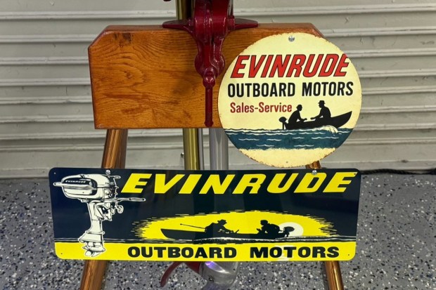 1937 Evinrude Sportsman Outboard - Image 4