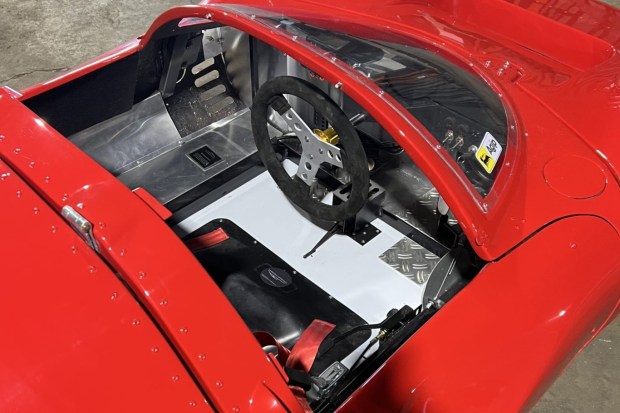 CyclekART Company Ferrari 330 P4-Style Go-Kart - Image 5