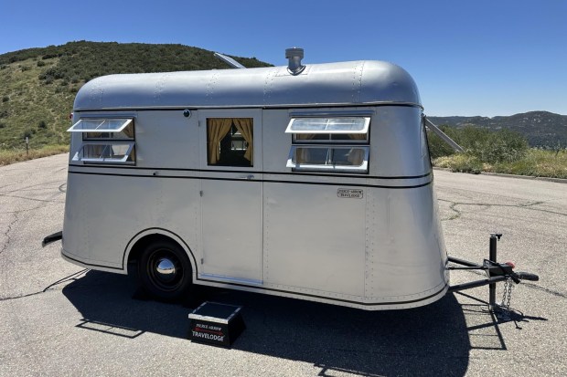 1937 Pierce-Arrow Travelodge Model C Travel Trailer - Image 7